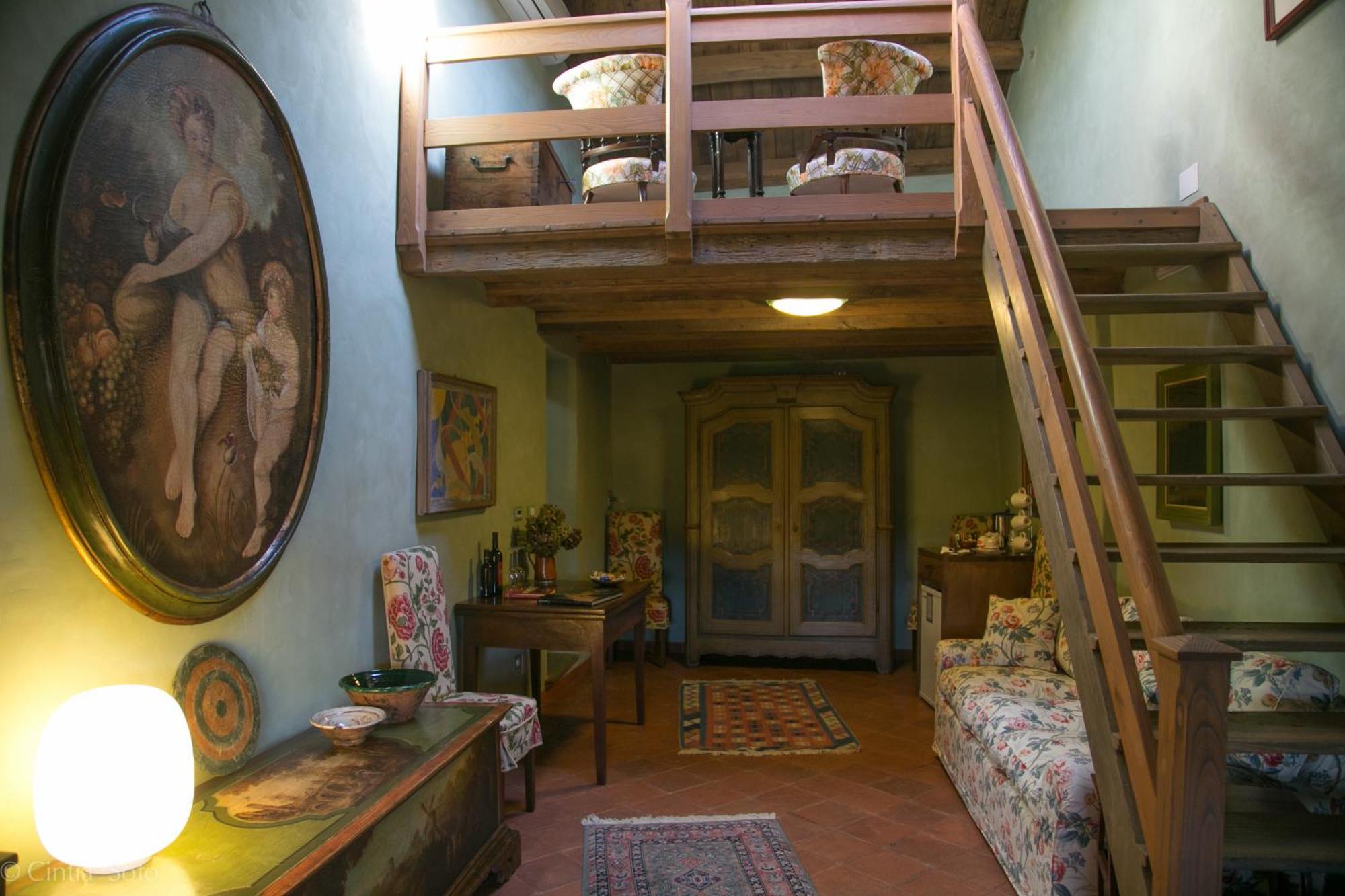 לינה וארוחת בוקר Castello Di Strambinello חדר תמונה